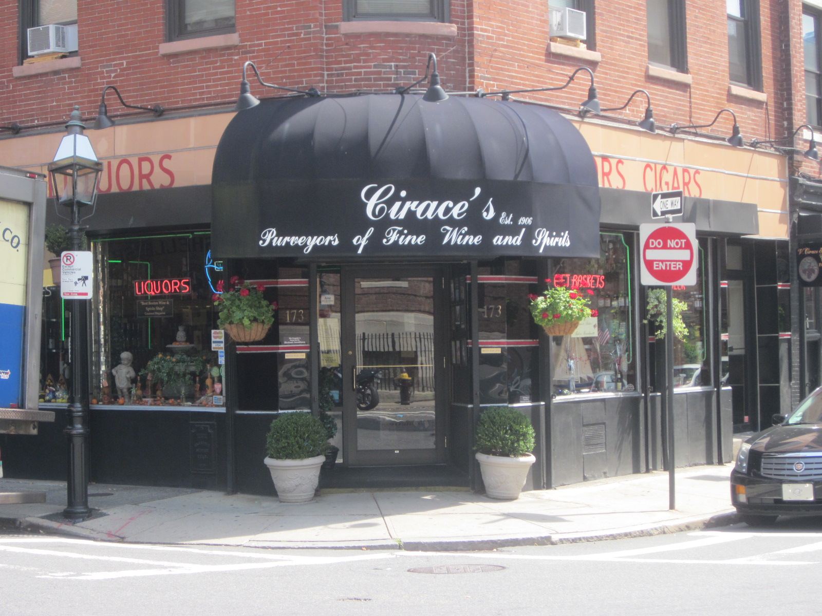 Cirace's Liquors